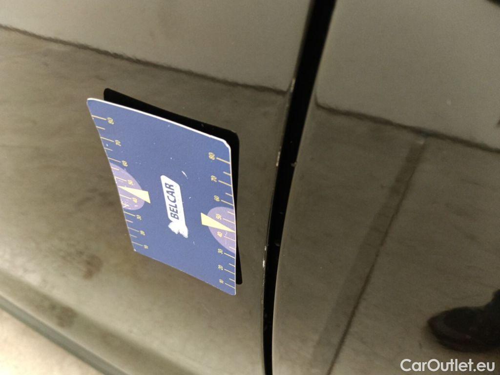 Audi  A4 AUDI  AVANT DIESEL - 2020 40 TDi 204hp Quattro Advanced S tronic 5d #22