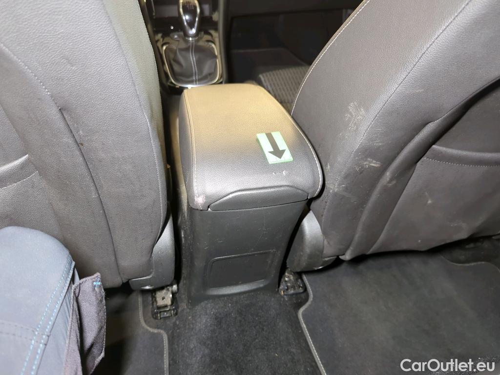 Opel  Astra  K Sports Tourer Elegance Start/Stop 1.2 Turbo 96KW MT6 E6d #30