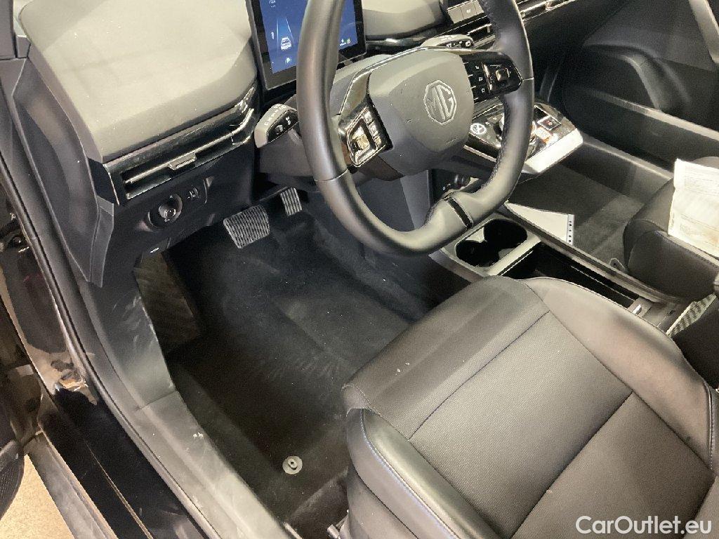 MG  4 MG MG Luxury 5d 150kW #32