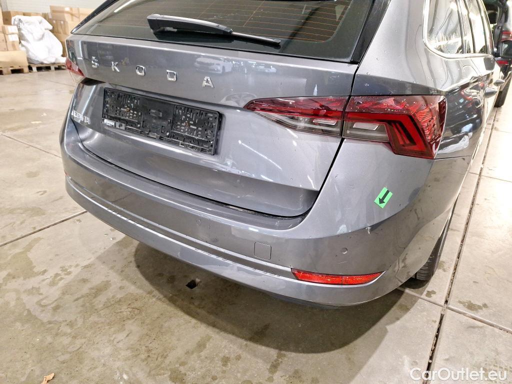 Skoda  Octavia  Combi Style 2.0 TDI 110KW MT6 E6d #47