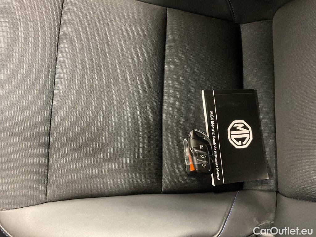 MG  4 MG MG Luxury 5d 150kW #15