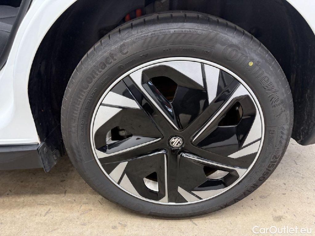 MG  EHS MG MG4 Standard 5d 125kW #42