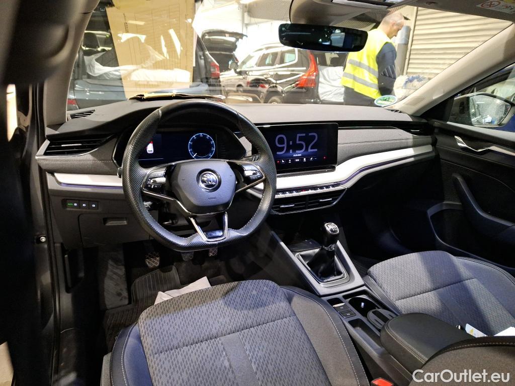 Skoda  Octavia  Combi Style 2.0 TDI 110KW MT6 E6d #6