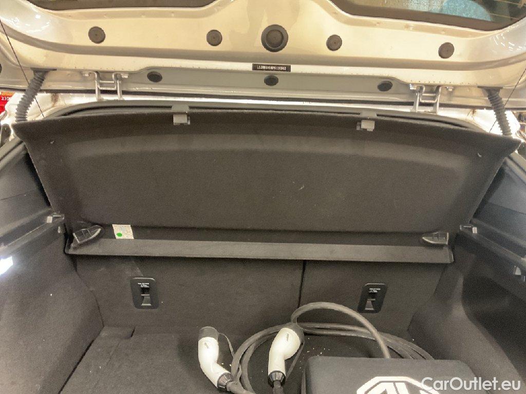 MG  4 MG MG Luxury 5d 150kW #17