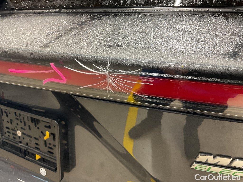 MG  4 MG MG Luxury 5d 150kW #35