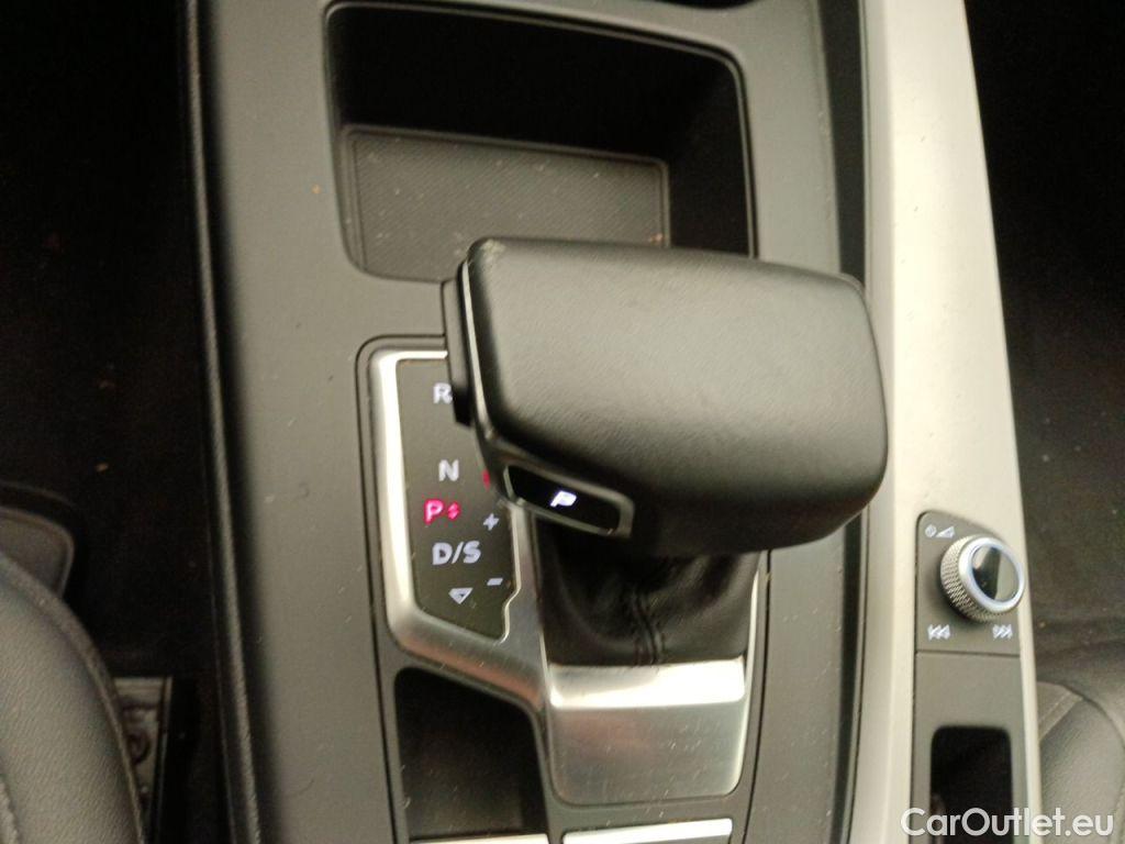 Audi  A4 AUDI  AVANT DIESEL - 2020 40 TDi 204hp Quattro Advanced S tronic 5d #27