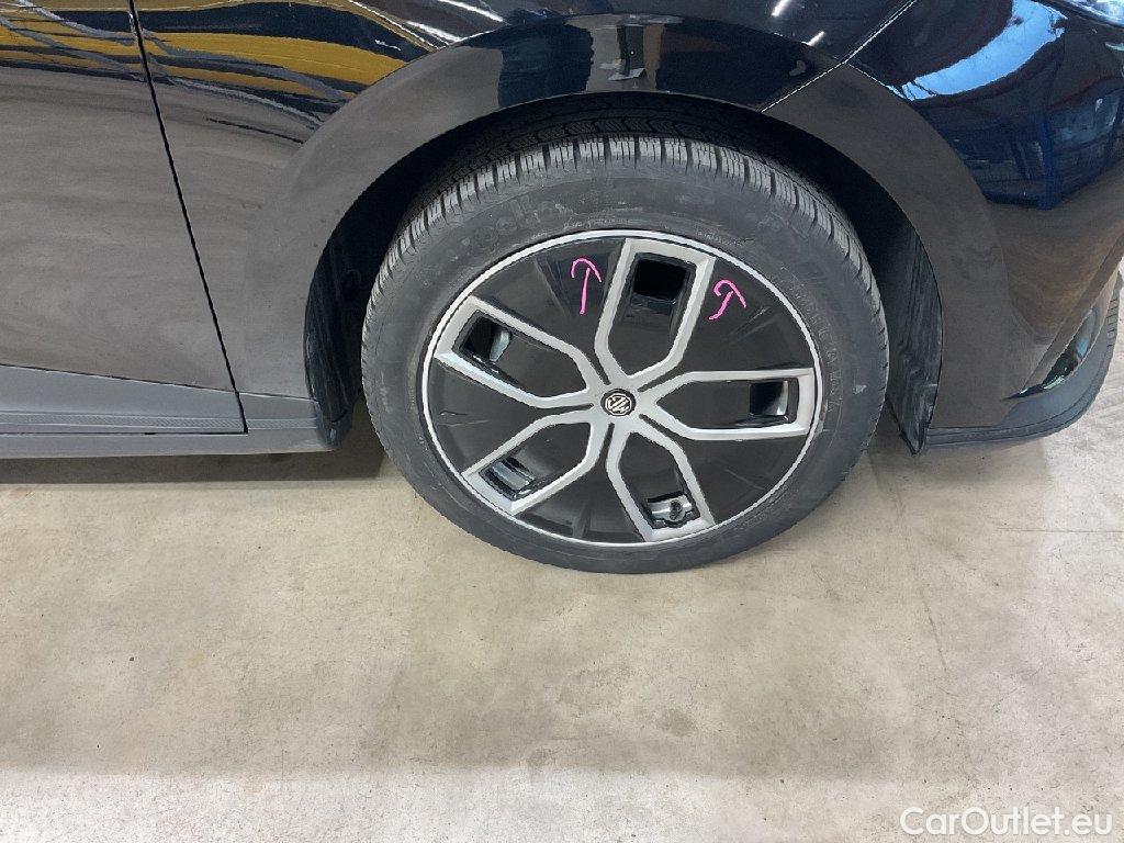 MG  4 MG MG Luxury 5d 150kW #59