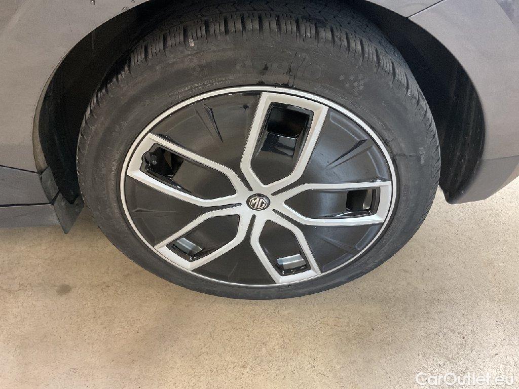 MG  4 MG MG Luxury 5d 150kW #45