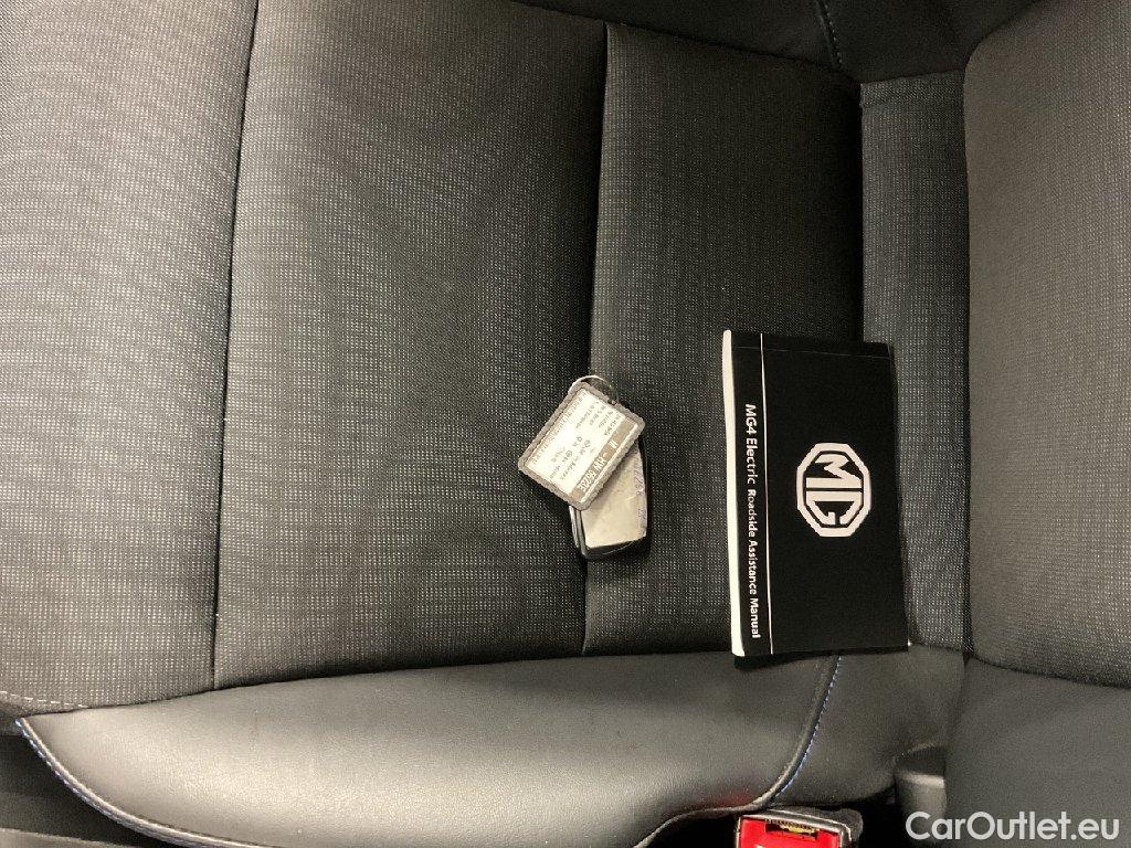 MG  4 MG MG Luxury 5d 150kW #15