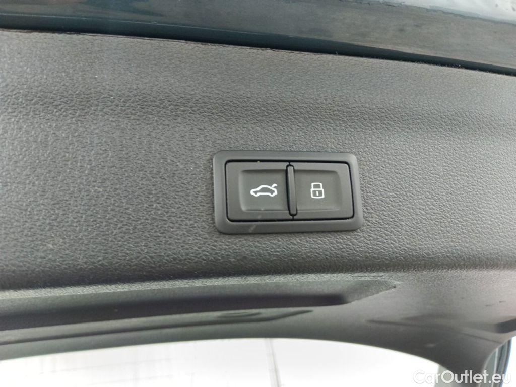 Audi  A6 Audi  Avant Business Edition 35 TDI S tronic 5d #38