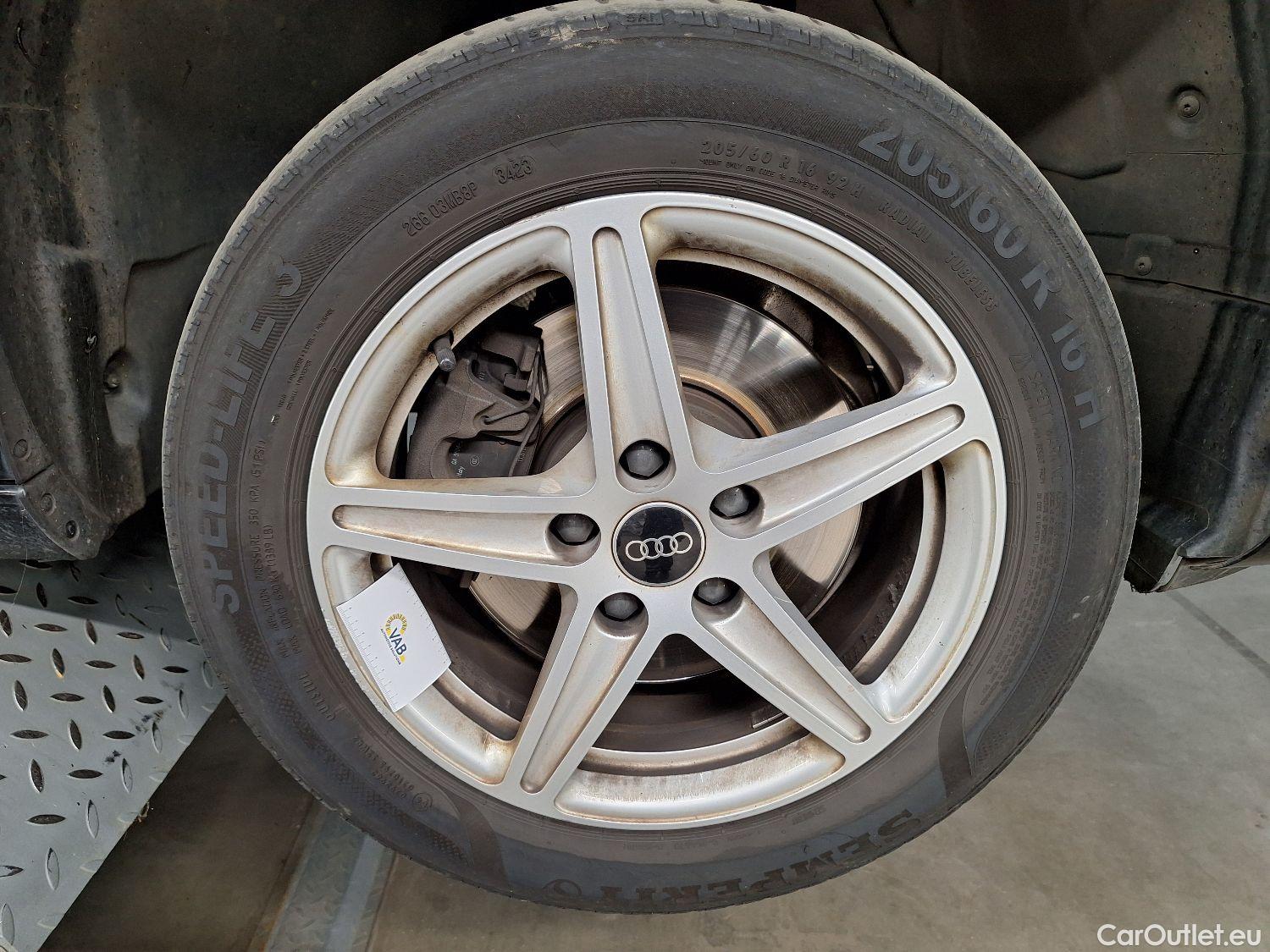 Audi  A4 Audi,  Avant FL'19, Audi  Avant 2.0 35 TDi 120kW S tronic Attraction #1