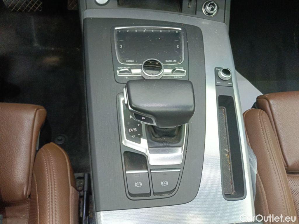 Audi  Q5 Audi  Sport 55 TFSi e S tronic quattro 5d #29