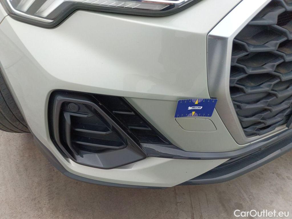 Audi  Q3 Audi  Sportback 35 TDI S tronic Business Edition 5d #37