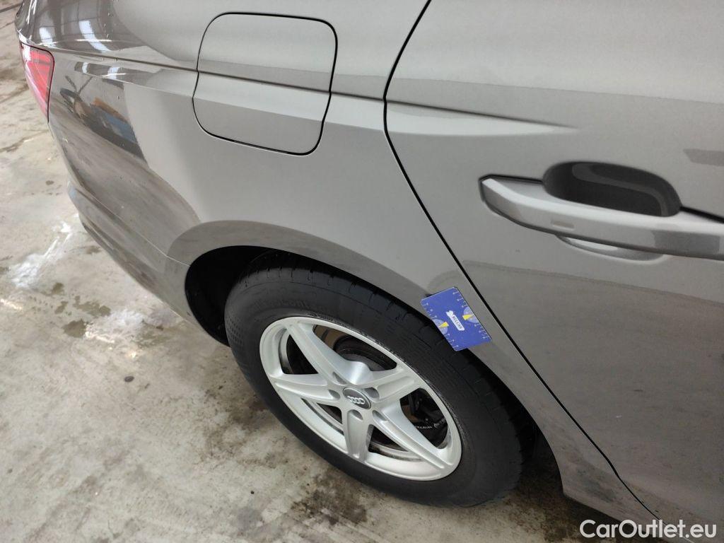 Audi  A4 Audi  Avant 2.0 30 TDi 100kW S tronic Business Ed 5d #25