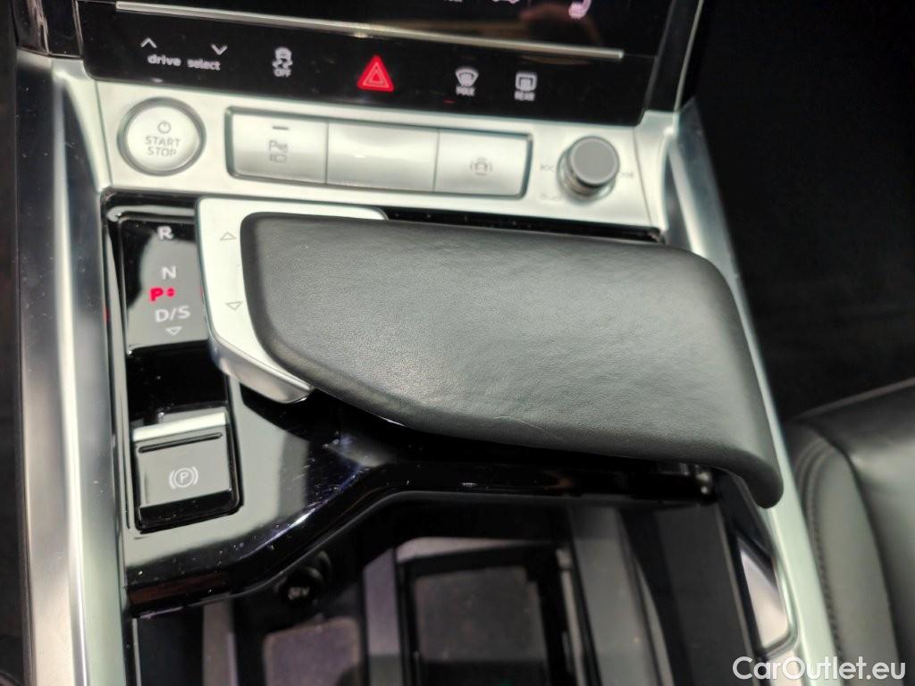 Audi  E-TRON Audi  50 Quattro 5d #27