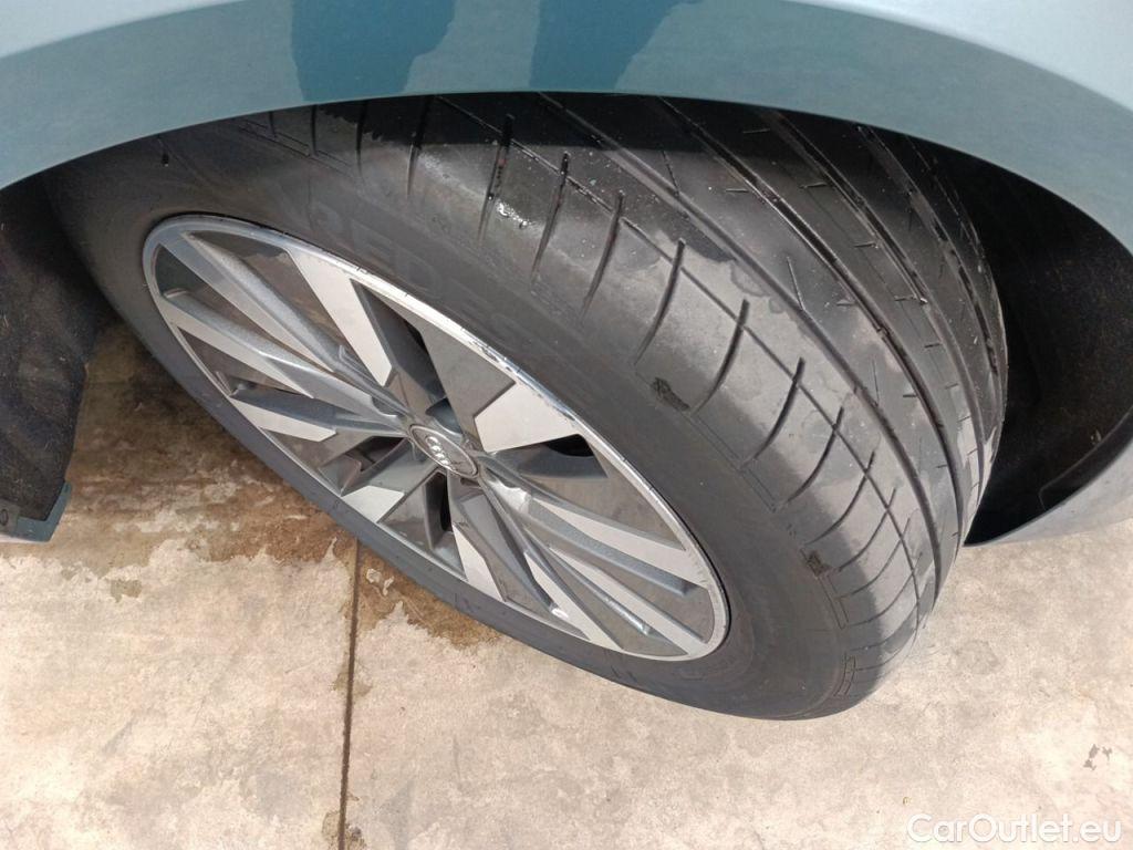 Audi  A6 Audi  Avant Business Edition 35 TDI S tronic 5d #18