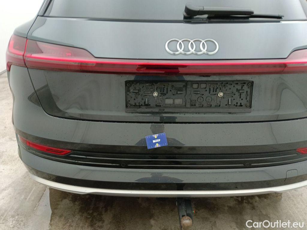 Audi  E-TRON Audi  55 Quattro Advanced 5d #60