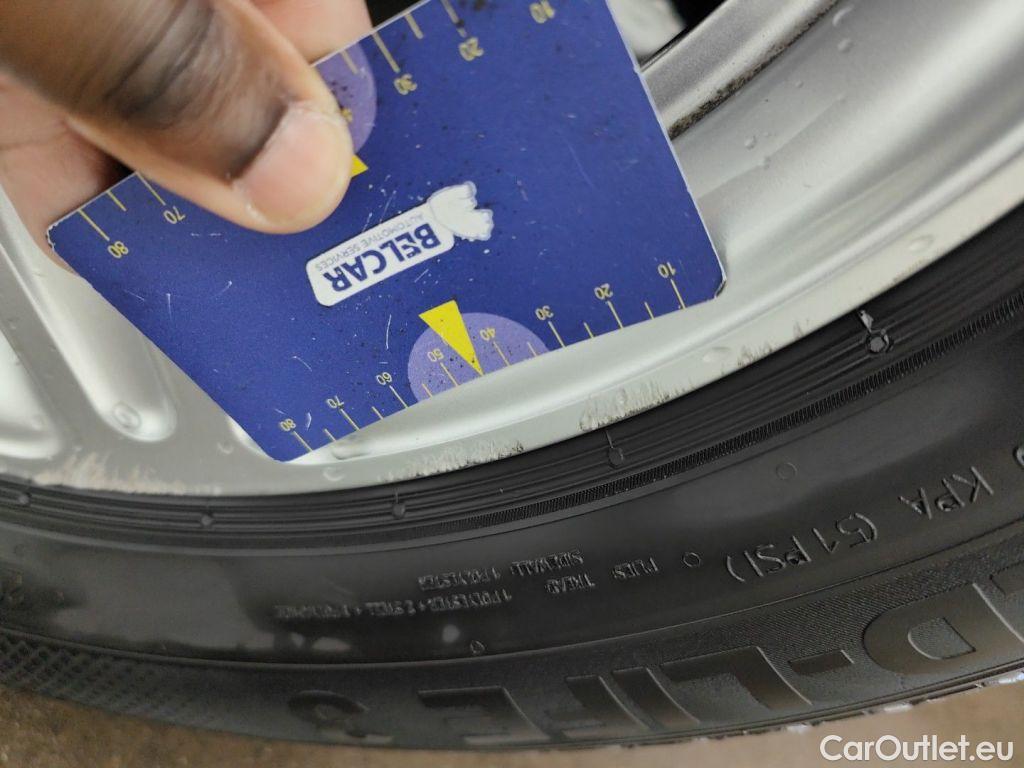 Audi  A4 Audi  Avant 2.0 30 TDi 100kW S tronic Business Ed 5d #49