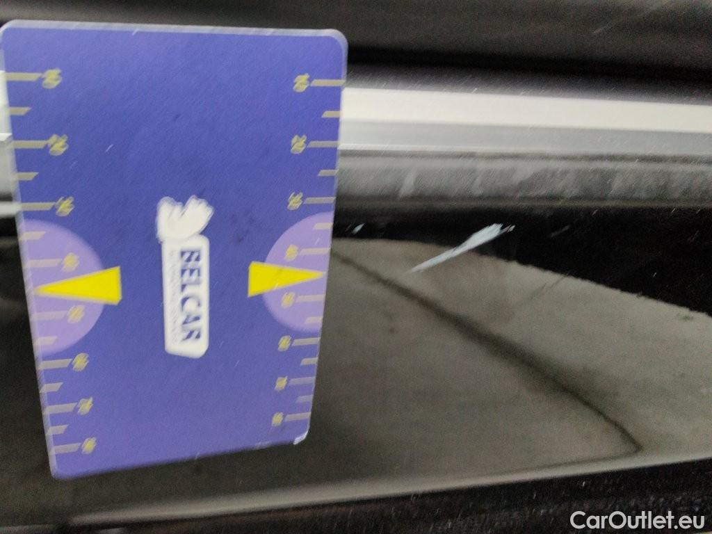 Audi  E-TRON Audi  50 Quattro 5d #21