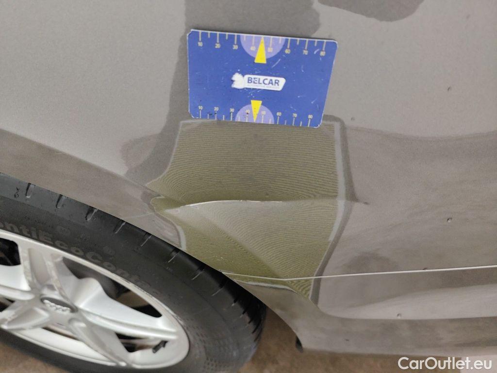 Audi  A4 Audi  Avant 2.0 30 TDi 100kW S tronic Business Ed 5d #47