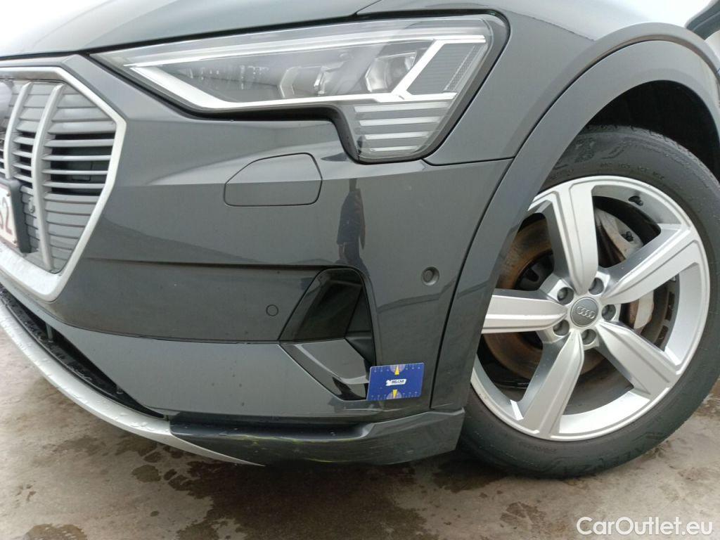 Audi  E-TRON Audi  55 Quattro Advanced 5d #48