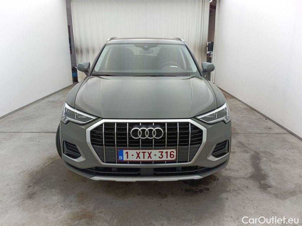 Audi  Q3 Audi  35 TDI S tronic Advanced Business Editio 5d #5