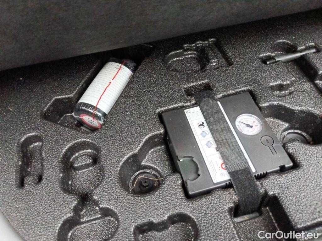 Audi  Q3 Audi  Sportback 35 TDI S tronic Business Edition 5d #17