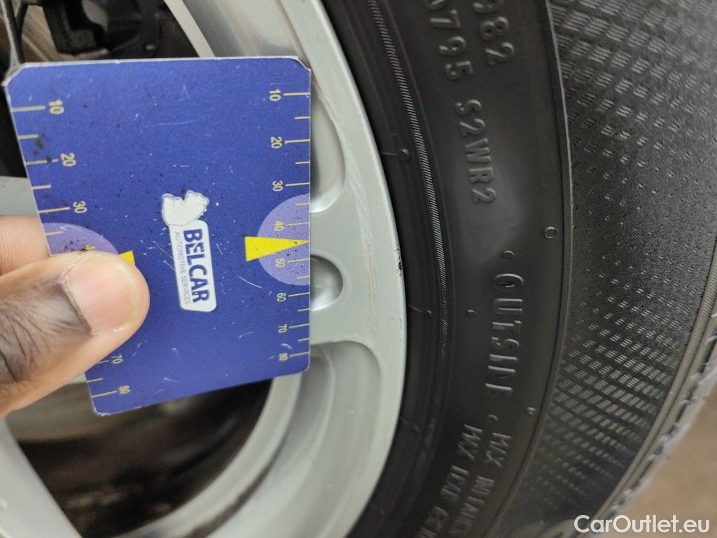 Audi  A4 Audi  Avant 2.0 30 TDi 100kW S tronic Business Ed 5d #50