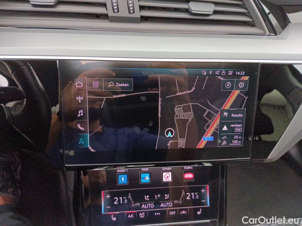 Audi  E-TRON Audi  55 Quattro Advanced 5d #13