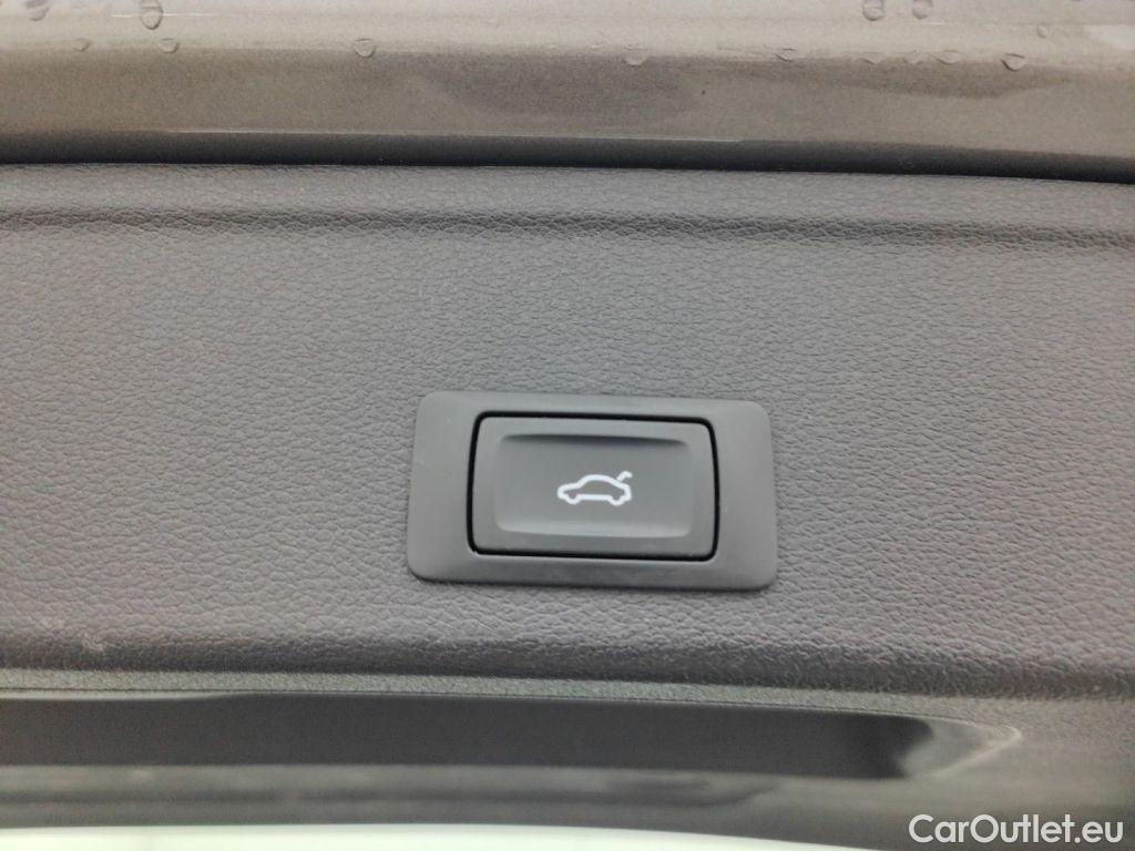 Audi  A4 Audi  Avant 2.0 30 TDi 100kW S tronic Business Ed 5d #31