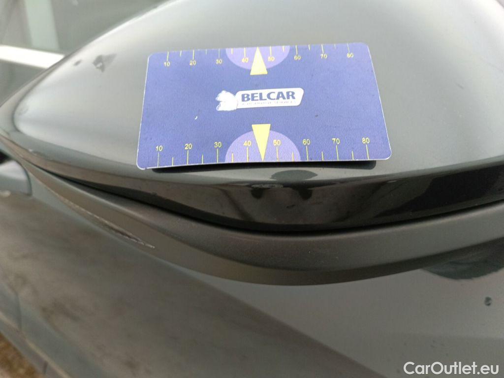 Audi  E-TRON Audi  55 Quattro Advanced 5d #36