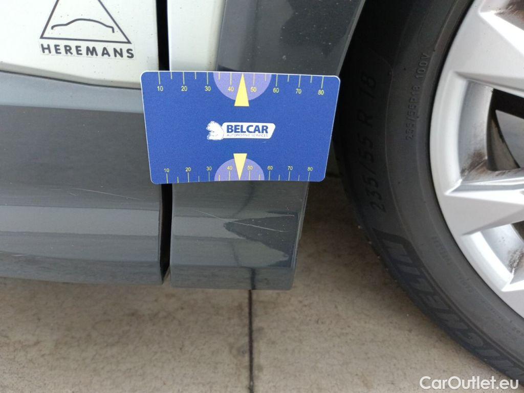 Audi  Q3 Audi  Sportback 35 TDI S tronic Business Edition 5d #28