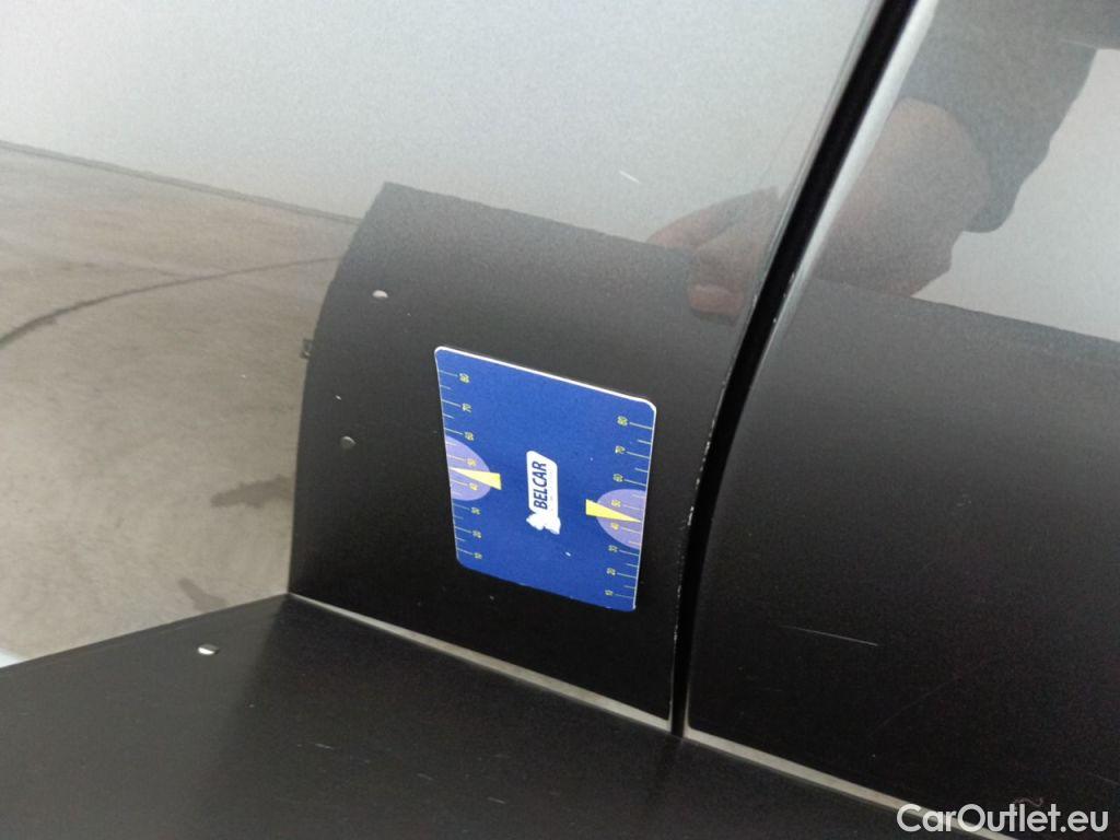 Bmw  Serie 3 BMW 3 Reeks Berline 320e (150 kW) 4d #19