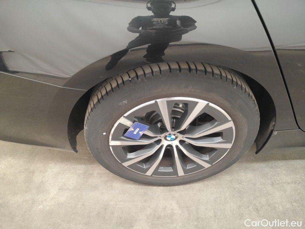 Bmw  Serie 3 BMW 3 Reeks Touring 318dA (100 kW) 5d #53