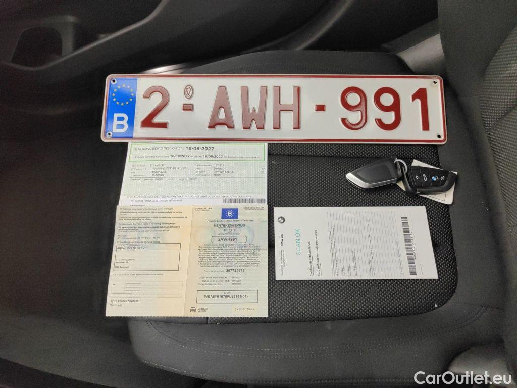 Bmw  Serie 3 BMW 3 Reeks Berline 320e (150 kW) 4d #4