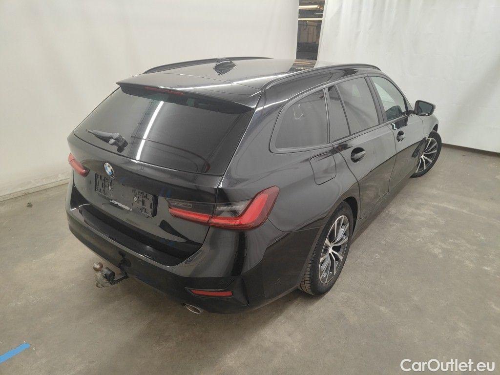 Bmw  Serie 3 BMW 3 Reeks Touring 318dA (100 kW) 5d #2