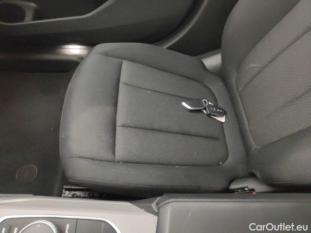 Bmw  Serie 3 BMW 3 Reeks Berline 320e (150 kW) 4d #57