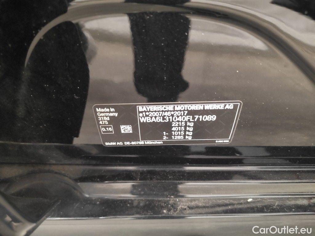 Bmw  Serie 3 BMW 3 Reeks Touring 318dA (100 kW) 5d #18