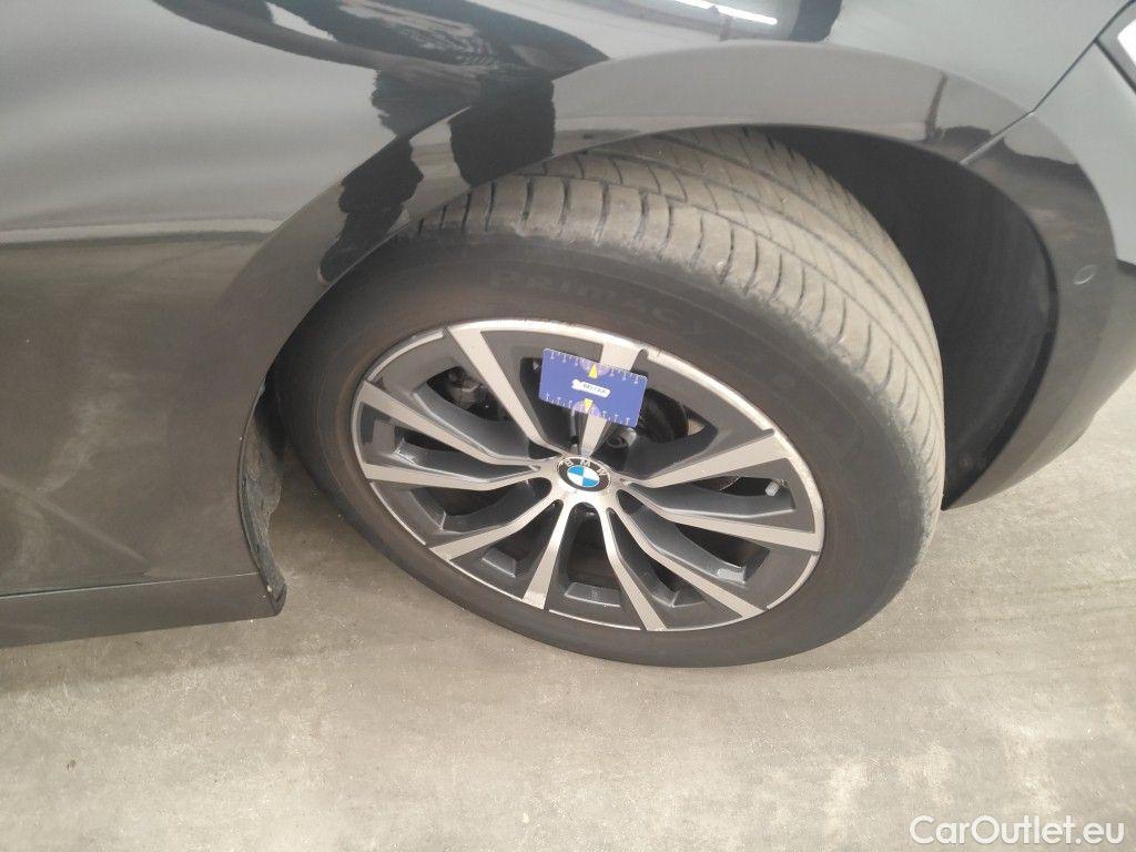 Bmw  Serie 3 BMW 3 Reeks Touring 318dA (100 kW) 5d #55