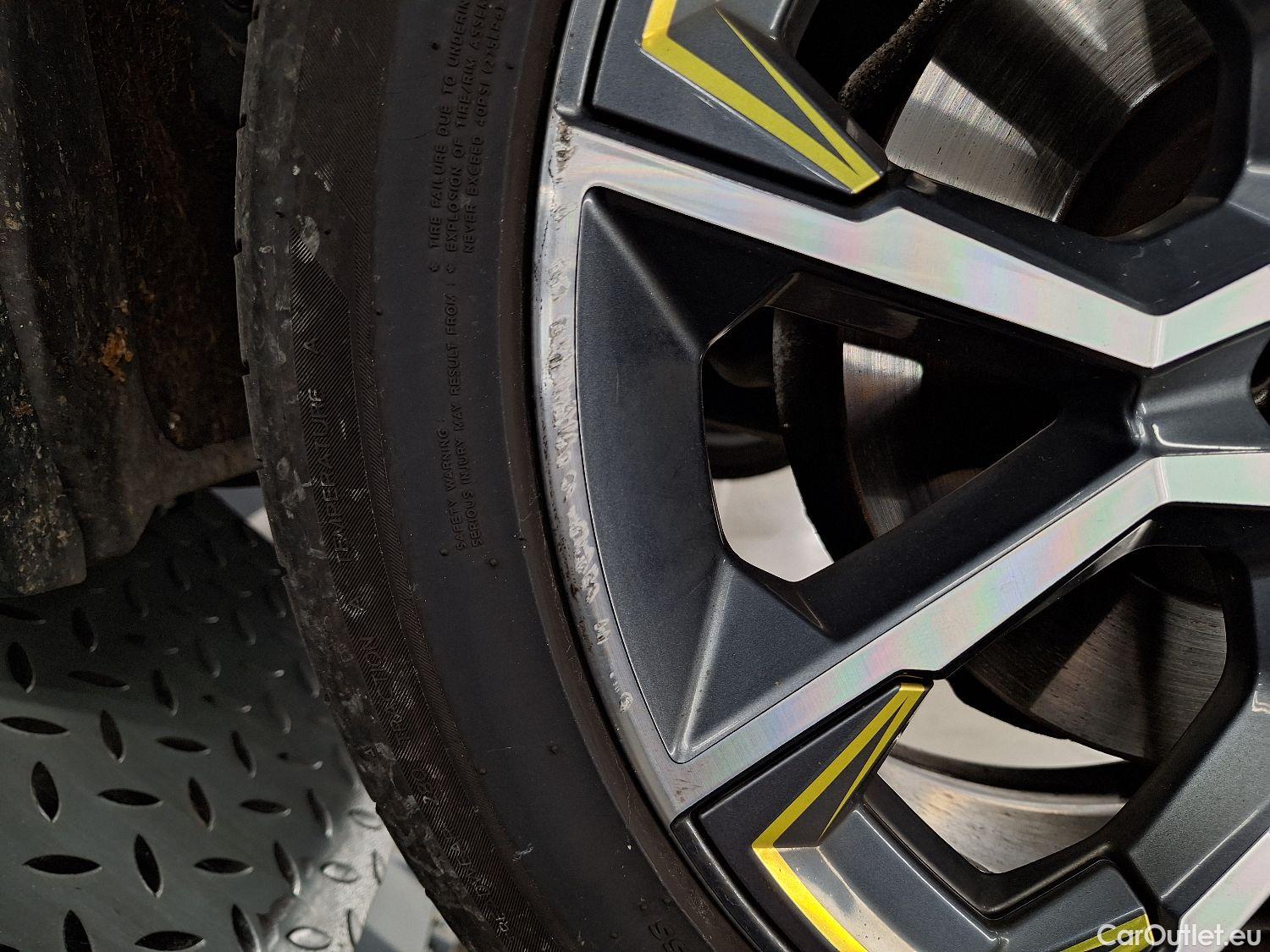 Bmw  X2 BMW  xDrive25e 162kW 5d ///M-Sportkit Gold Pack #4