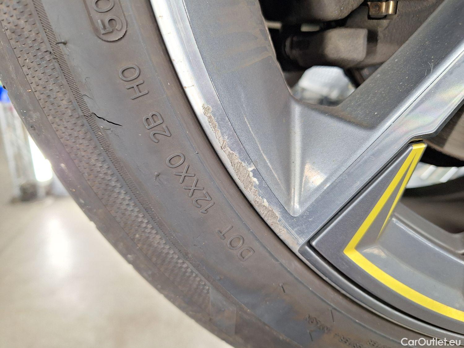 Bmw  X2 BMW  xDrive25e 162kW 5d ///M-Sportkit Gold Pack #12