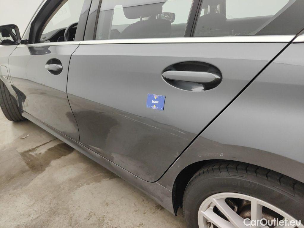 Bmw  Serie 3 BMW 3 Reeks Berline 320e (150 kW) 4d #33