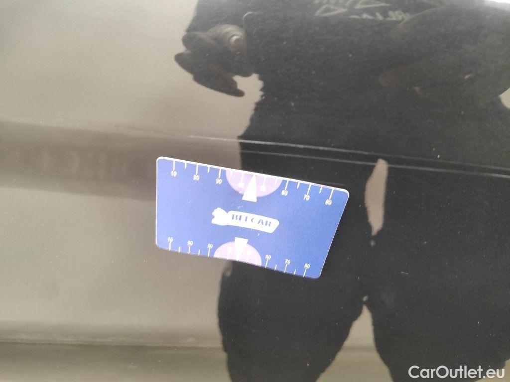 Bmw  Serie 3 BMW 3 Reeks Touring 318dA (100 kW) 5d #40