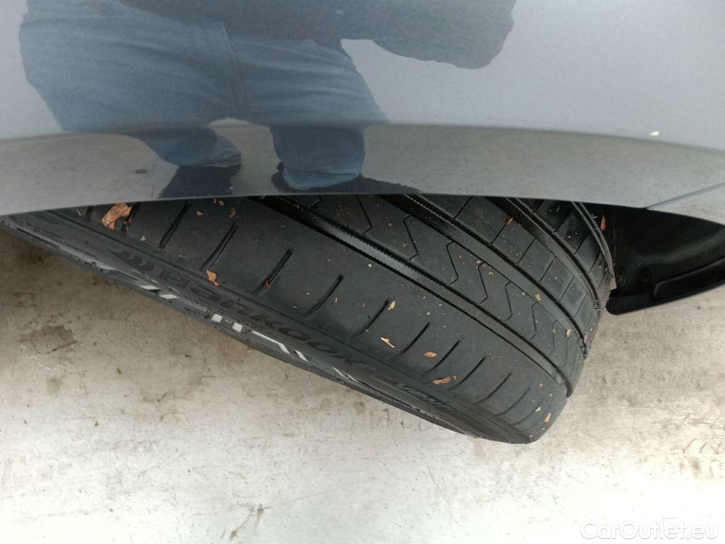 Bmw  Serie 3 BMW 3 Reeks Berline 320e (150 kW) 4d #4