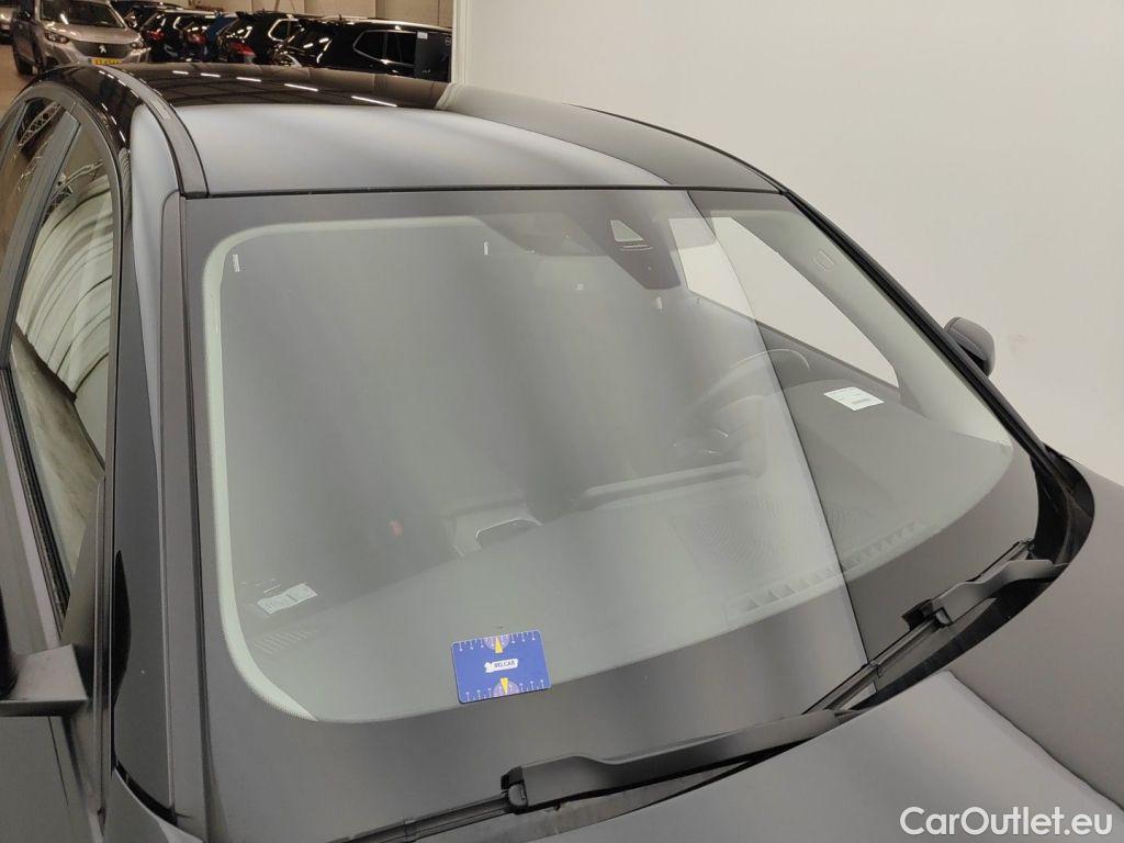 Bmw  Serie 3 BMW 3 Reeks Berline 330e (135 kW) 4d #19