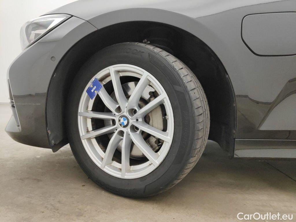 Bmw  Serie 3 BMW 3 Reeks Berline 330e (135 kW) 4d #67