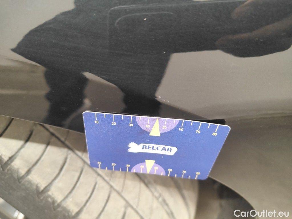 Bmw  Serie 3 BMW 3 Reeks Touring 318dA (100 kW) 5d #24