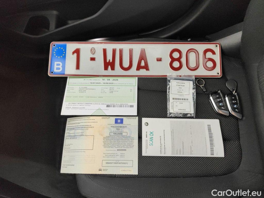 Bmw  Serie 3 BMW 3 Reeks Berline 330e (135 kW) 4d #4