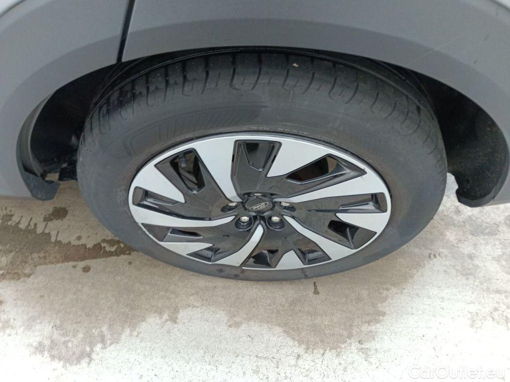 Ford  Puma Ford  1.0i Ecoboost mHEV 92kW Titanium 5d #45