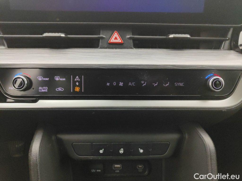 KIA  Sportage KIA  1.6 CRDi 6MT Pulse 5d #35